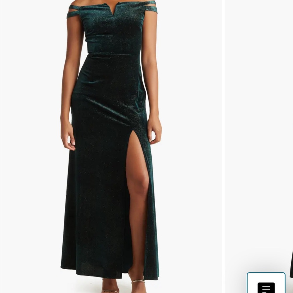 The Fashion Poet Size M in Wine Sparkle Velvet Dress NWT